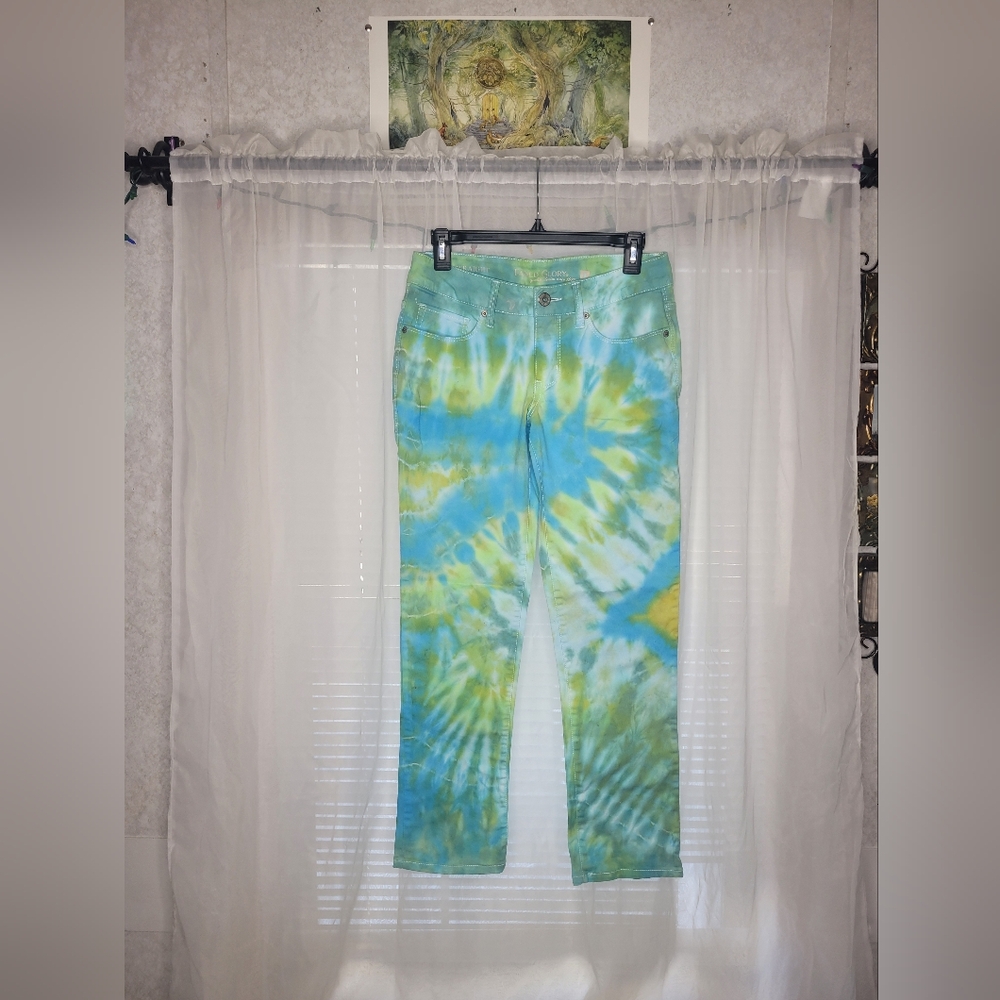 Faded Glory Tie Dye Denim Pants Womens Size 8P Straight Leg blue green